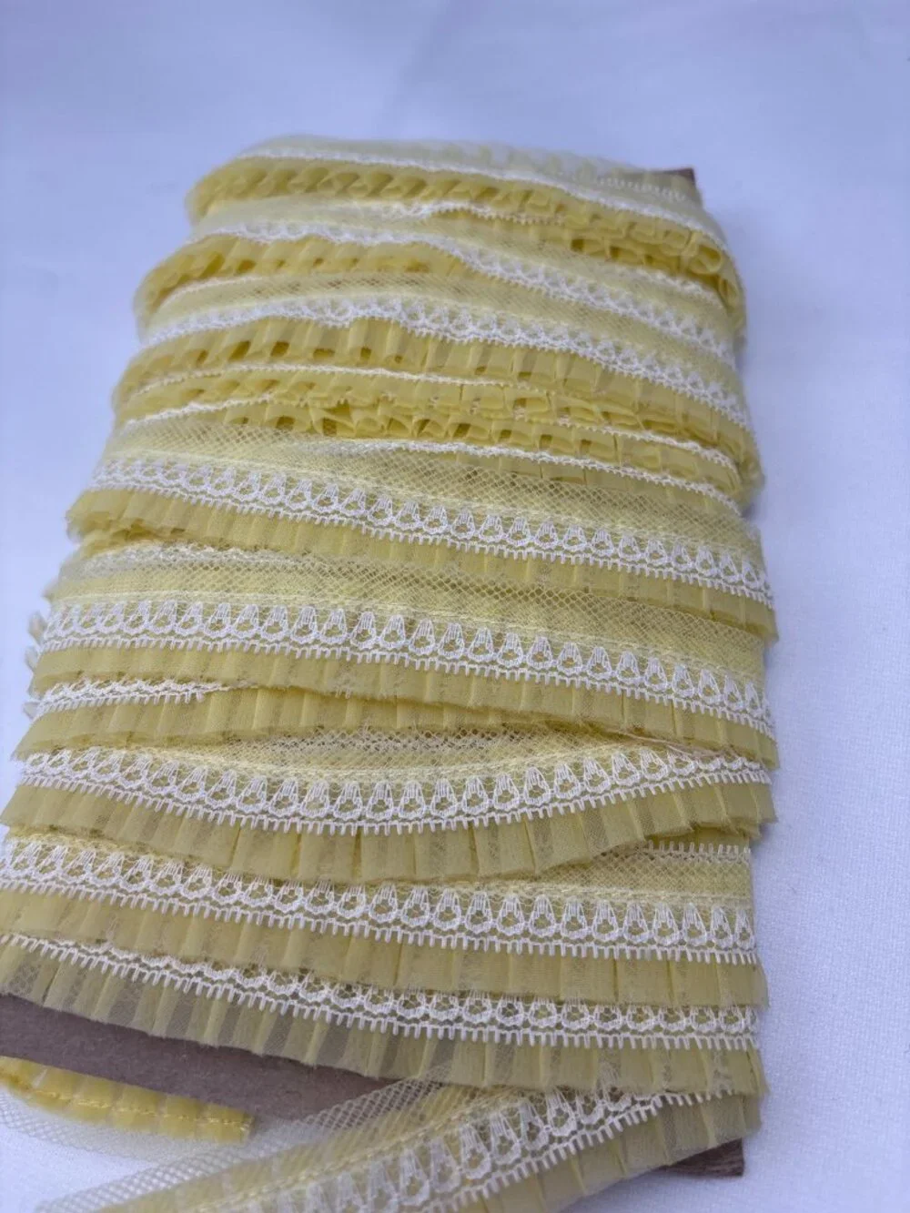 Yellow Lace Trim Ruffled Craft Ribbon 1